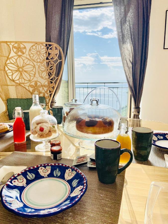 Apartamento Borgo Virginia - Sea View In Amalfi Coast Vietri Exterior foto
