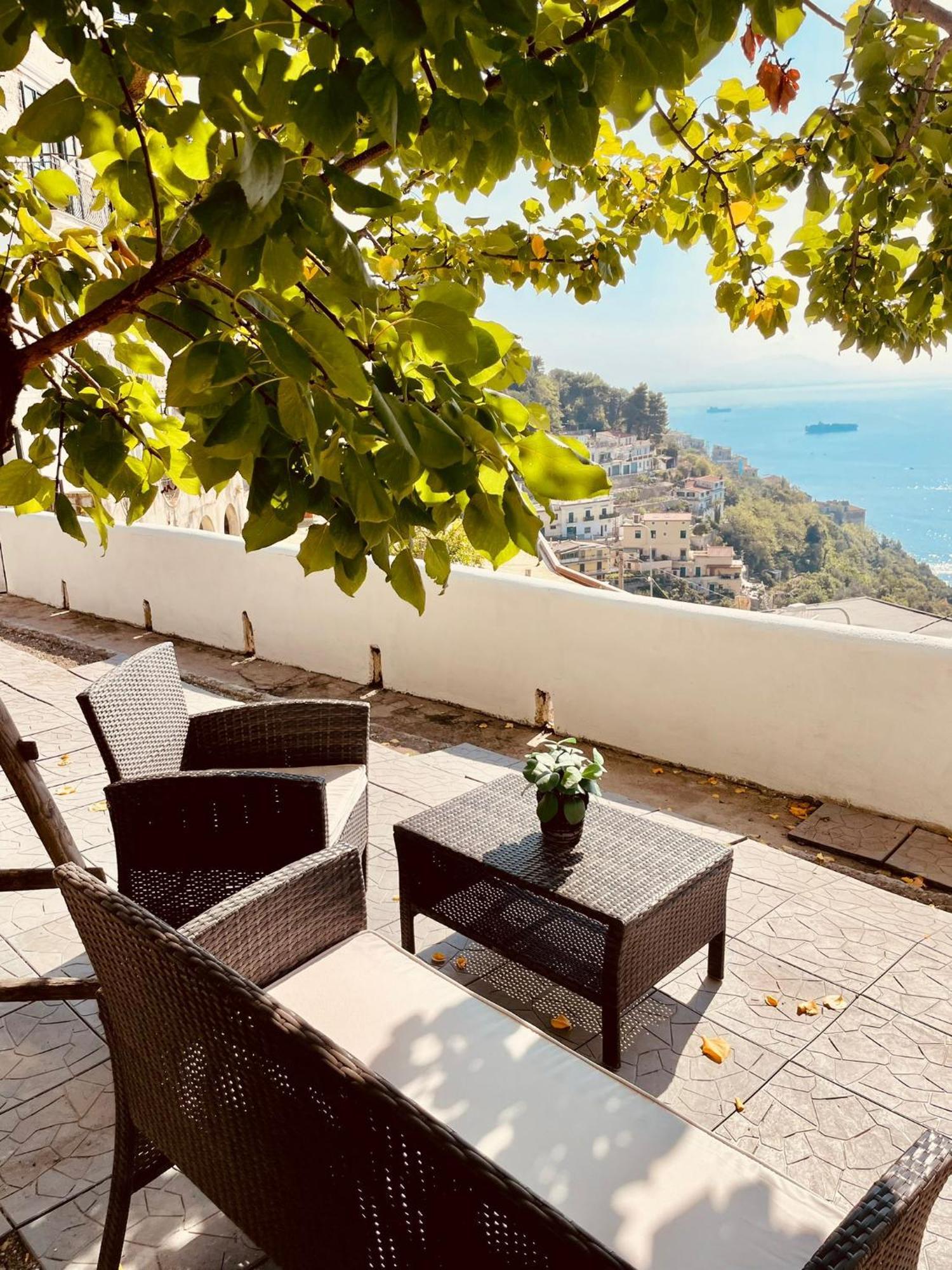Apartamento Borgo Virginia - Sea View In Amalfi Coast Vietri Exterior foto